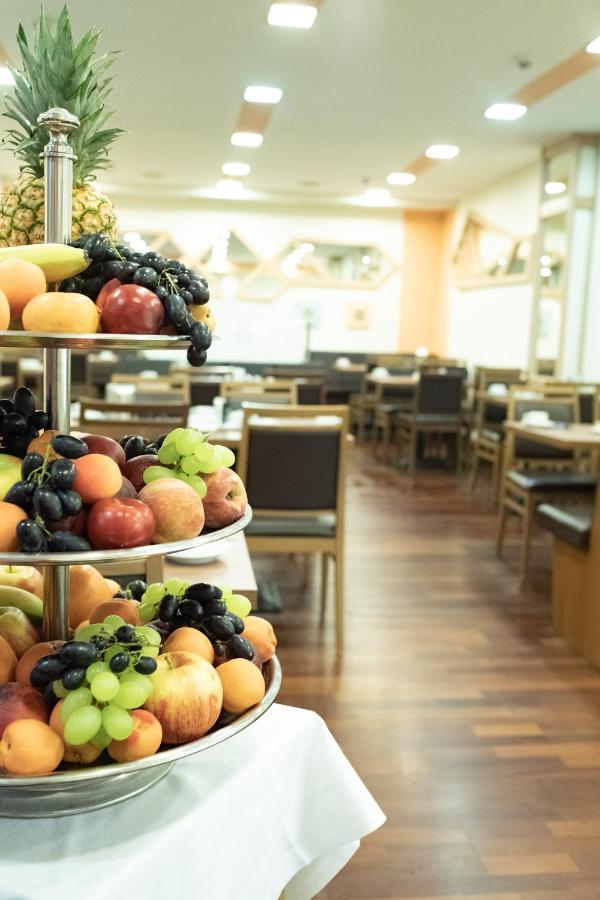 Hotel Baer Sinsheim Extérieur photo